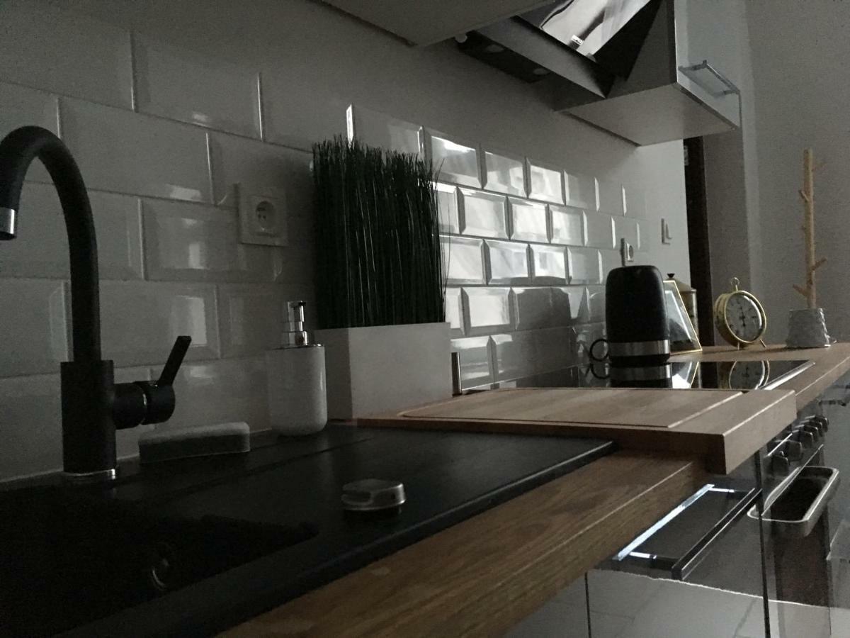 Marzec Apartamenty Gniezno Eksteriør billede